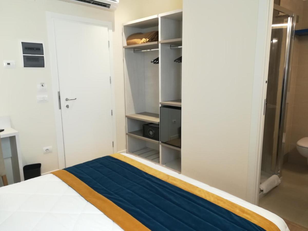 Roma Hotel 卡斯蒂里昂纳·德拉佩 外观 照片