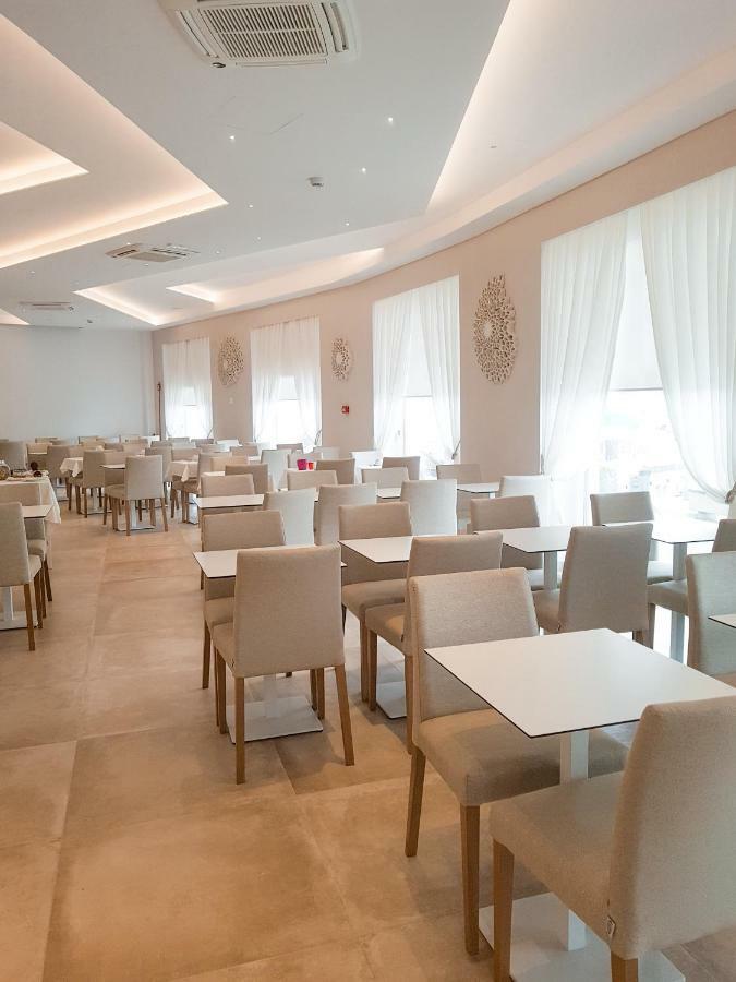 Roma Hotel 卡斯蒂里昂纳·德拉佩 外观 照片