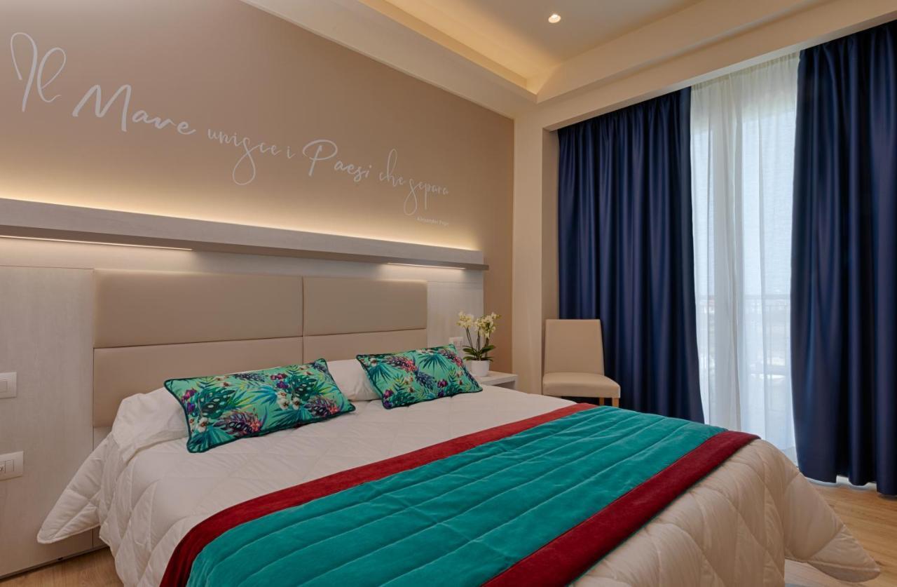 Roma Hotel 卡斯蒂里昂纳·德拉佩 外观 照片